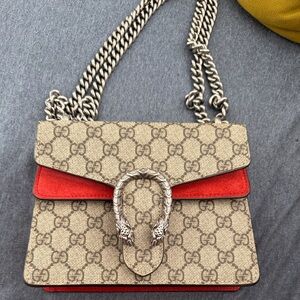Gucci Beige GG Supreme Canvas Crossbody with Red Suede Accent